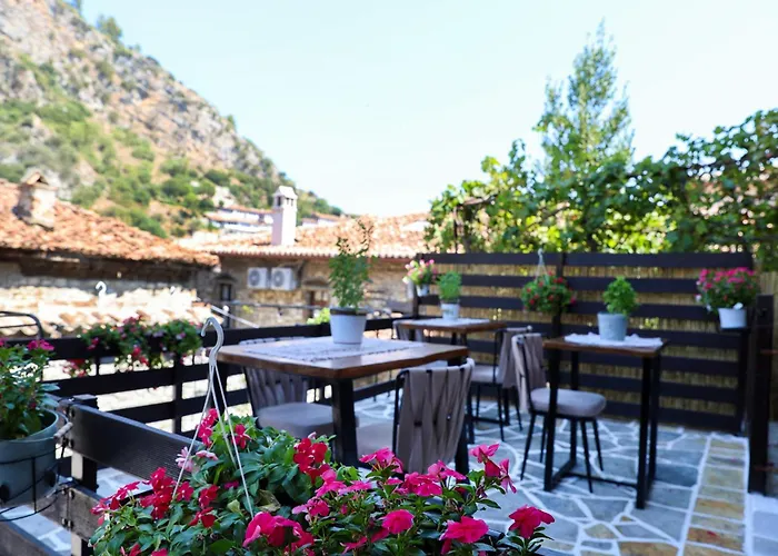 Ador Boutique Hotel