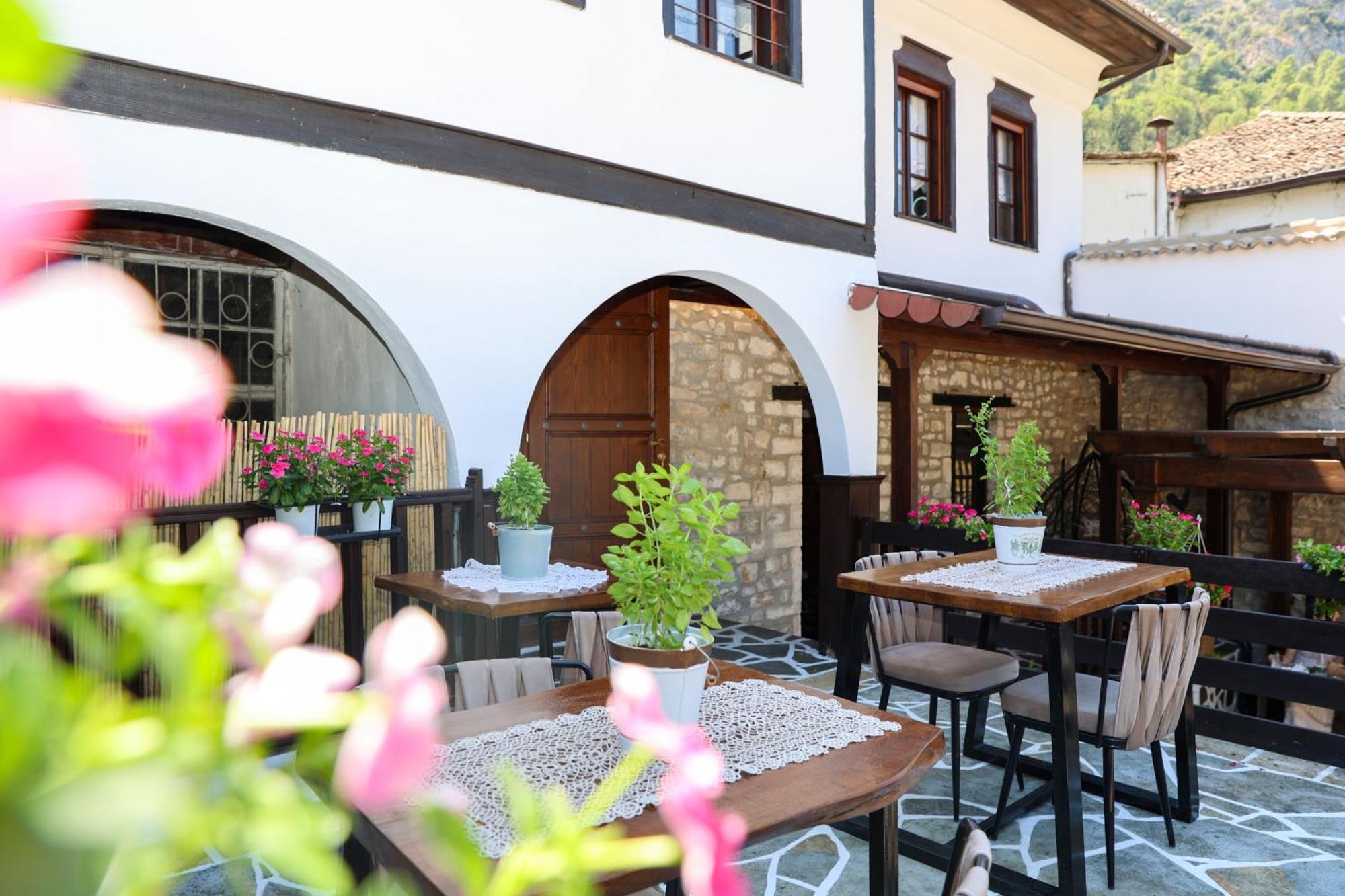 Hotel Ador Boutique