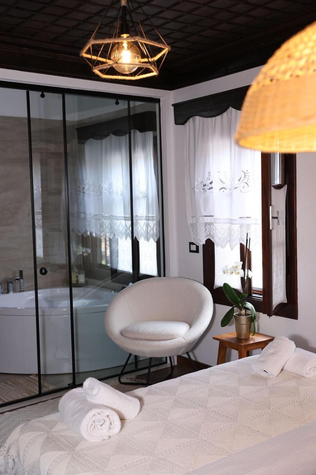 Ador Boutique Hotel Berat